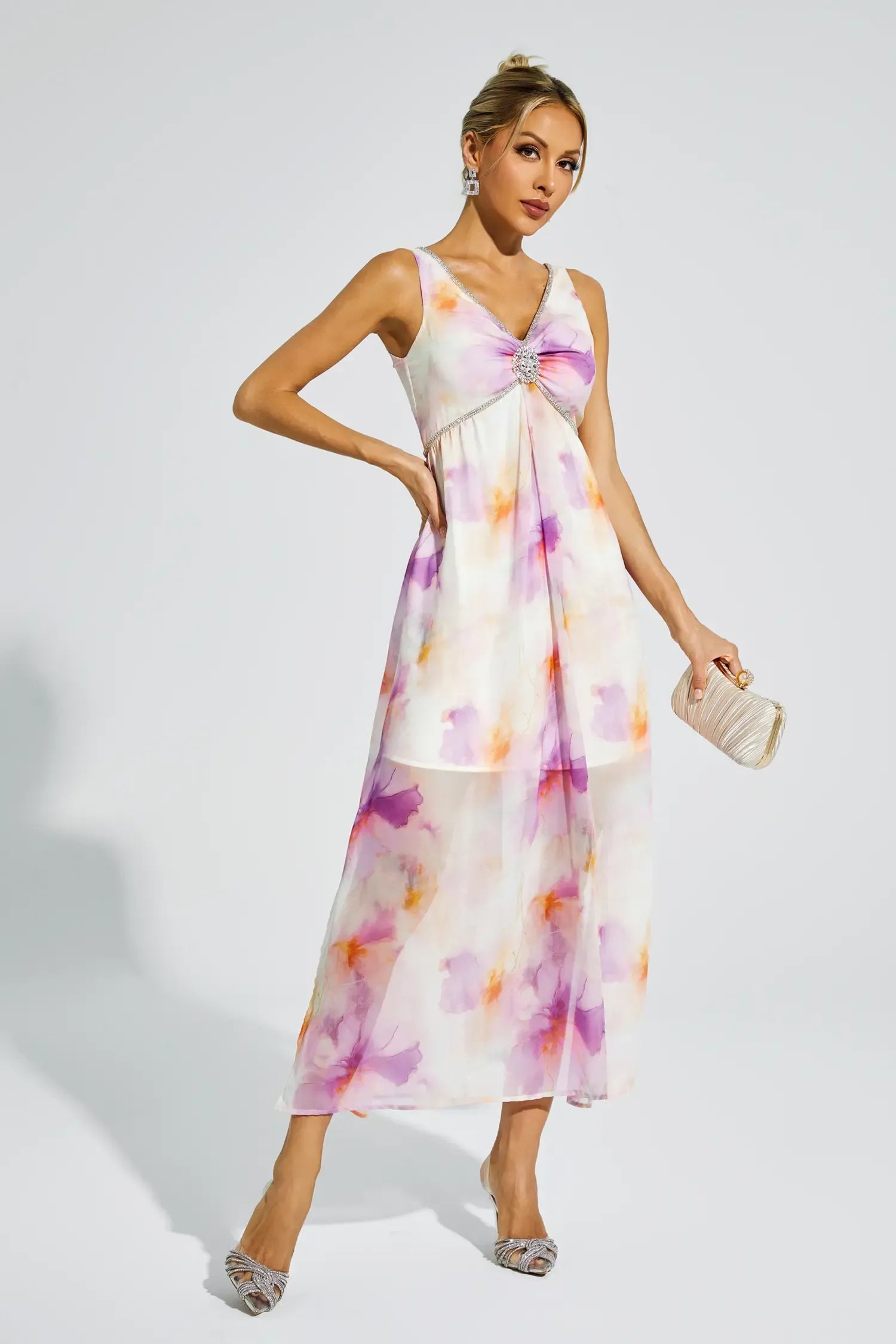 Juliette - Diamond V neck Midi Dress
