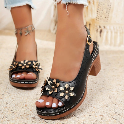 ALMA / STYLISH HEELED SANDALS