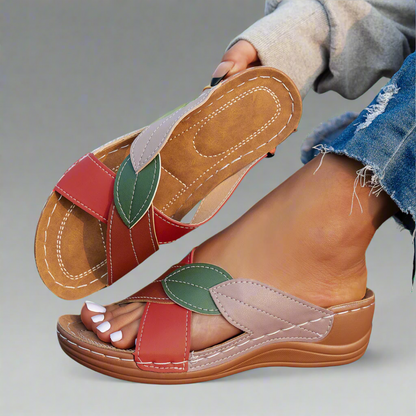 BEATRIX / EASY-WEAR WEDGE SANDALS