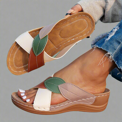 BEATRIX / EASY-WEAR WEDGE SANDALS
