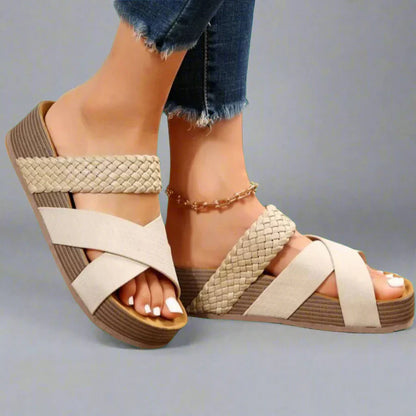 DARCIE / ORTHOPAEDIC SLIP-ON SANDALS