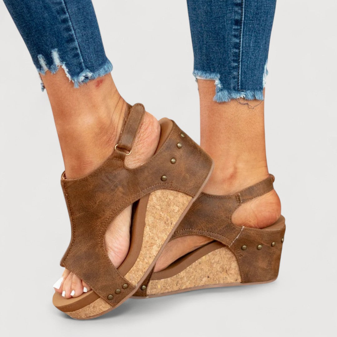 ANNE / PLATFORM WEDGE SANDALS