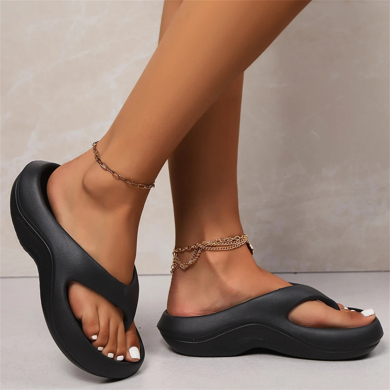 CONSTANCE / STYLISH LIGHT SLIPPERS