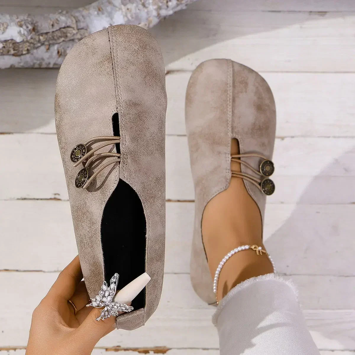 DELANEY / SOFT SUEDE LOAFERS