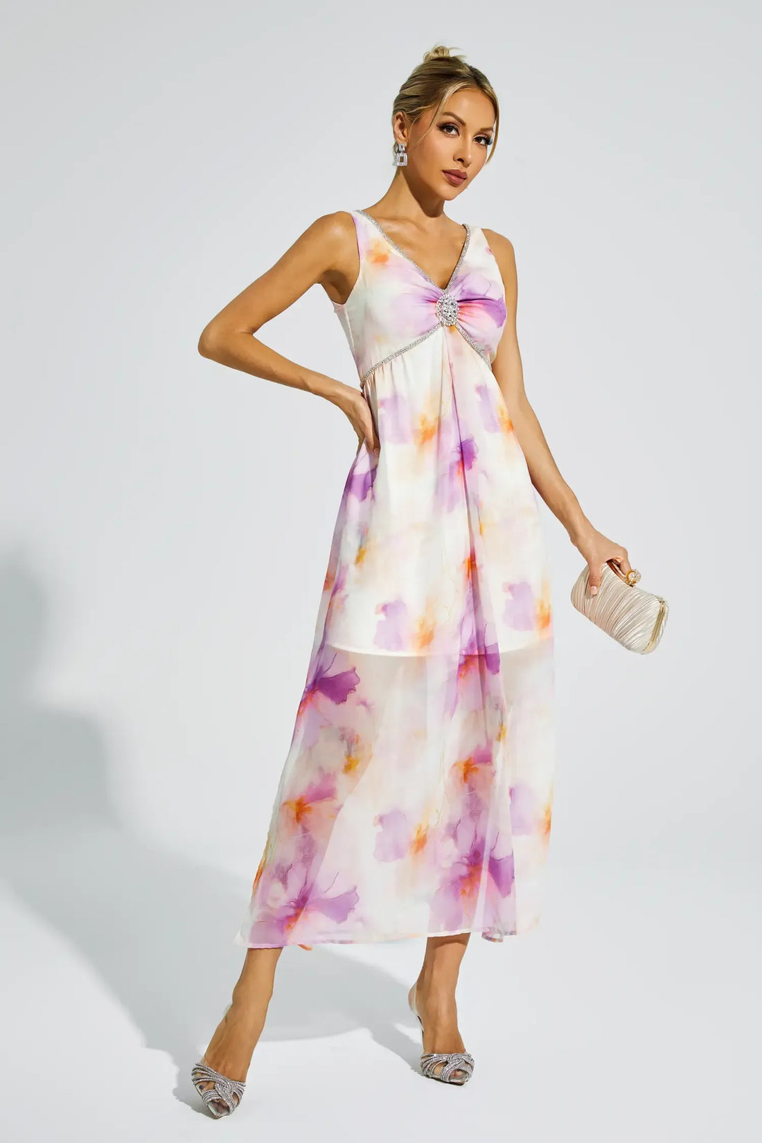 Juliette - Diamond V neck Midi Dress