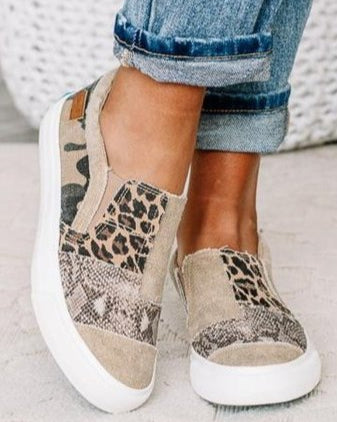 ORLA / COMFORT SLIP-ON SHOES