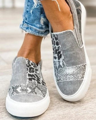 ORLA / COMFORT SLIP-ON SHOES